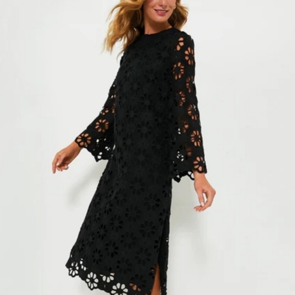Tuckernuck Dresses & Skirts - NWT Tuckernuck Noir Eyelet Hutton Dress